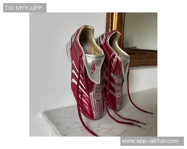 美津浓耐克阿迪足球鞋的选择与对比分析助你找到最适合的运动装备