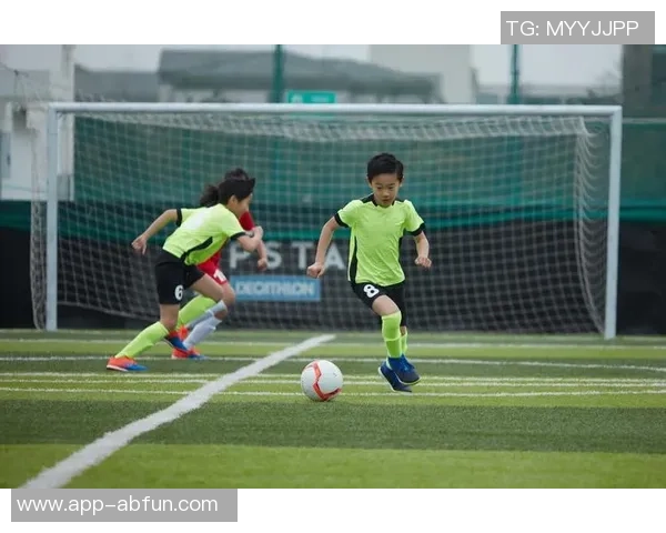 足球安全小知识助你快乐踢球避免意外伤害的实用指南